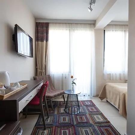 Apollonia Hotel 5*